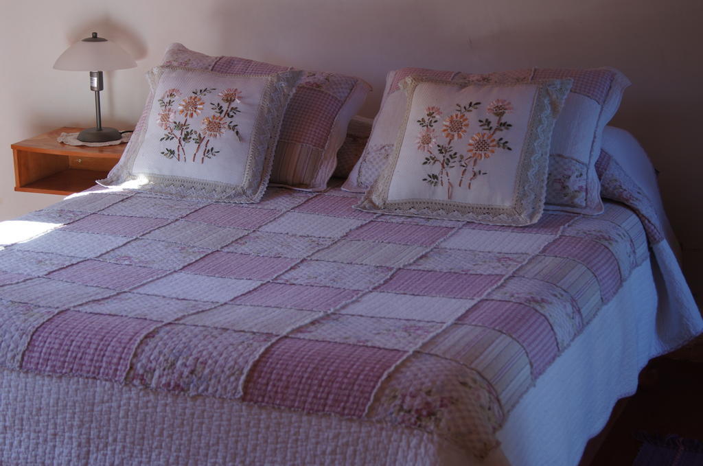 Economy Hostel Tierra Noble Bed&Breakfast Santa Cruz Exterior foto